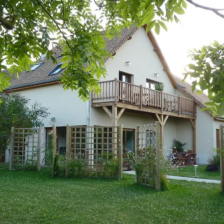 Clos Du Mont Rouge 4*